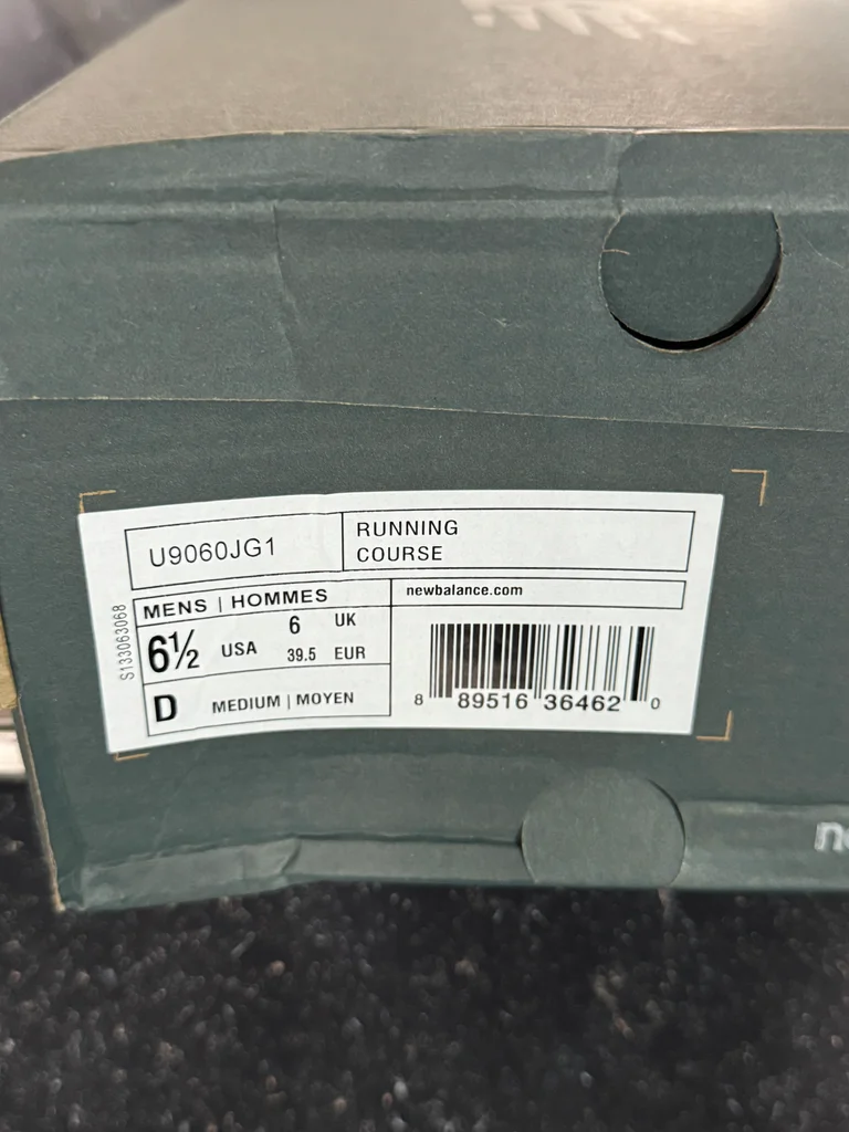 👟 New Balance 9060 – Neuves & Authentiques – Pointure 39,5 – Rose / Vert / Beig – photo 9